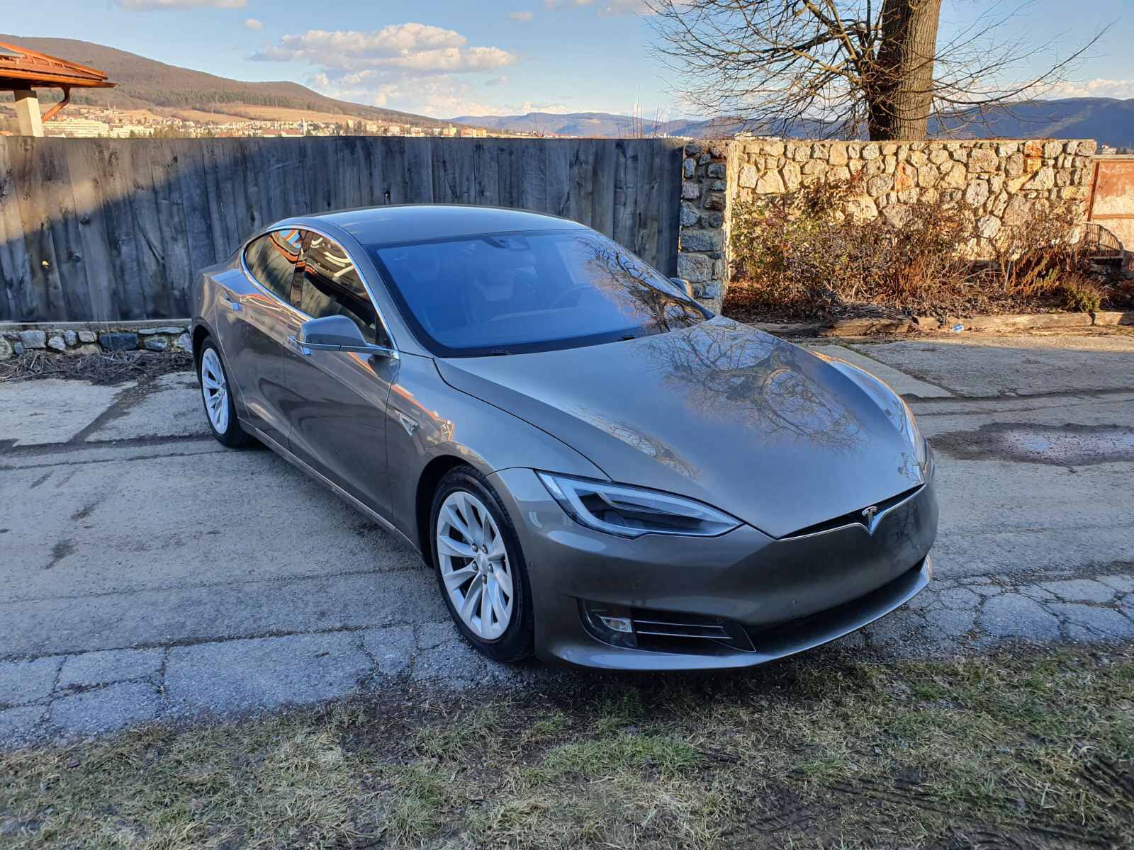 2016 Tesla Model S 70D  Prodáno